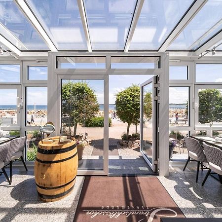 Hotel Strandschloesschen Любек Екстер'єр фото
