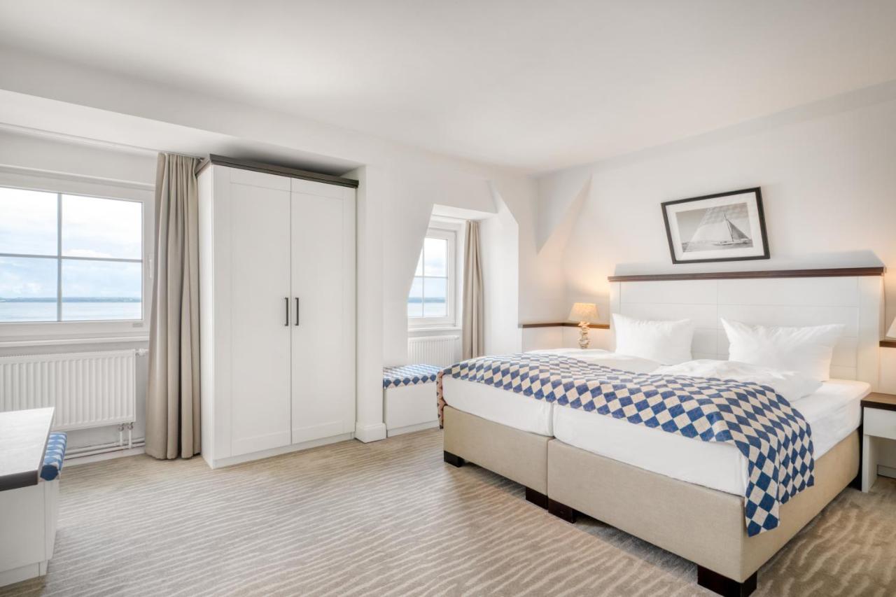 Hotel Strandschloesschen Любек Екстер'єр фото
