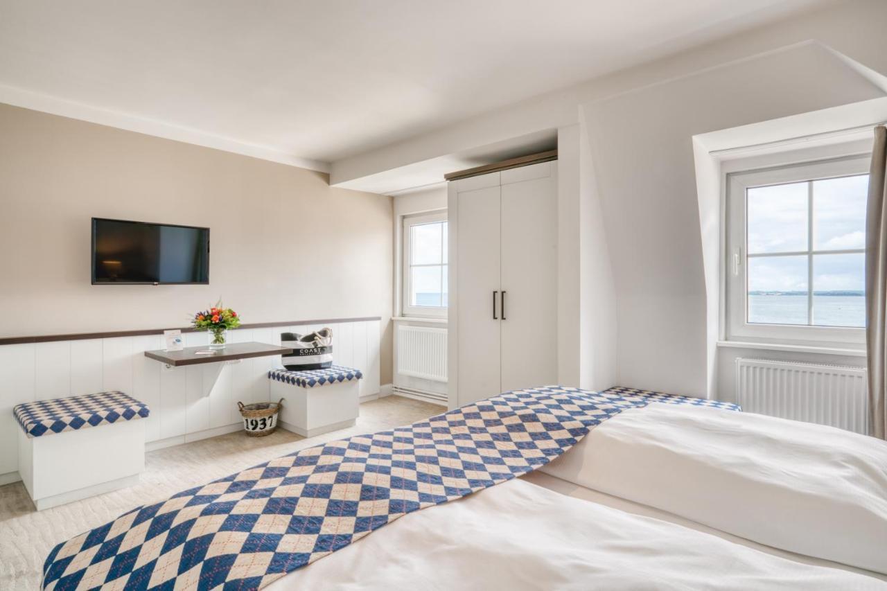 Hotel Strandschloesschen Любек Екстер'єр фото