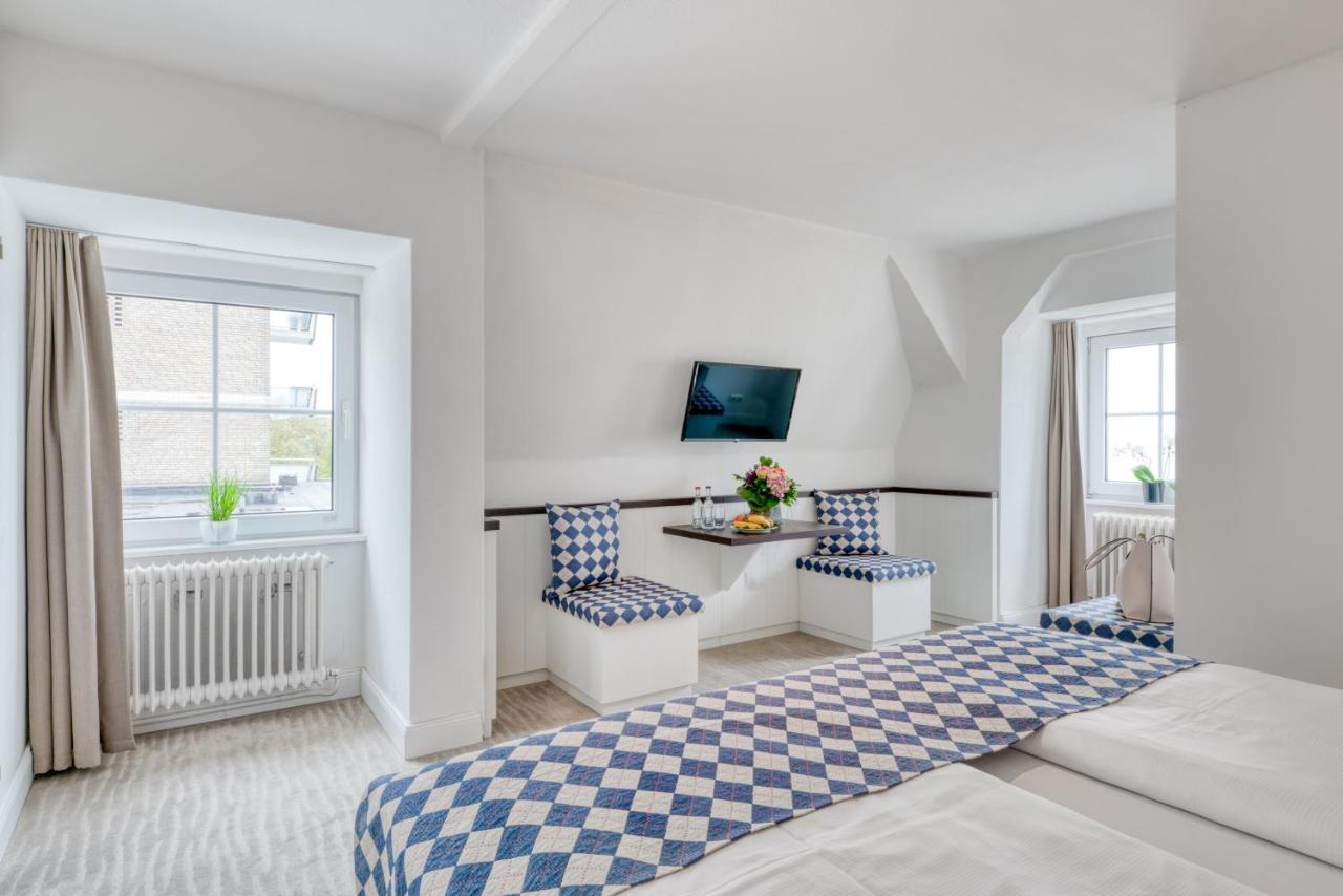 Hotel Strandschloesschen Любек Екстер'єр фото
